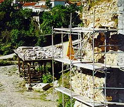 most07.jpg (25367 bytes)